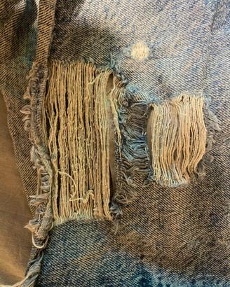 pantaloncini estivi con strappi