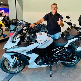 Suzuky gsxs1000gt