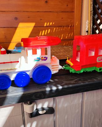 TRENO CON VAGONE 