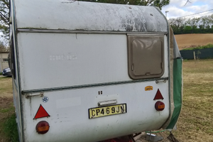 Caravan in buone condizioni