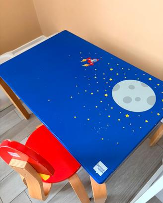 Tavolo e sedia scratch SPAZIO