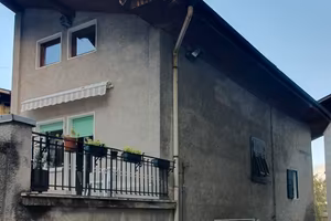 Casa Salorno, 2 piani, negozio, garage, terrazza