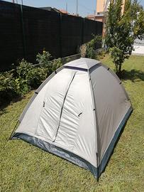 Lotto tenda e sacco a pelo Bertoni