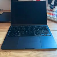 MacBook Air M2 13” 16GB SSD 256GB