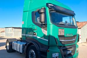 Iveco Stralis 480XP  ADR  presa di forza
