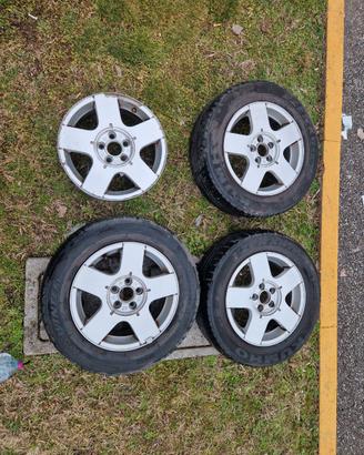 4 CERCHI IN LEGA VW 6JX15 ET38 15 pollic9