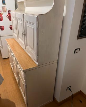 Credenza
