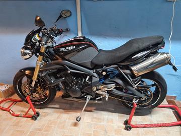 triumph street triple 675
