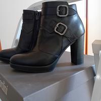 tronchetto Nero Giardini 