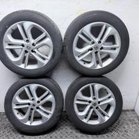 4 Cerchi In Lega Renault Koleos 18 ET40 18x7 Con P