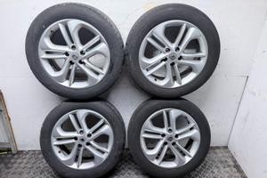 4 Cerchi In Lega Renault Koleos 18 ET40 18x7 Con P