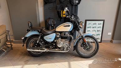 Royal Enfield Meteor 350 Aurora