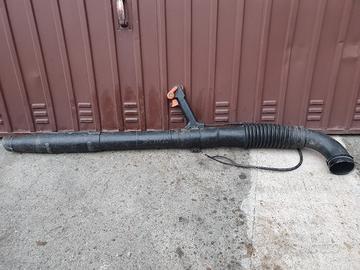 Tubo con impugnatura soffiatore Stihl.