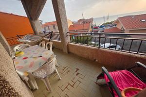 Ampio Appartamento con Veranda Vista Mare a S'Arch