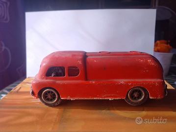 Piccolo camion  in latta anni 50/60