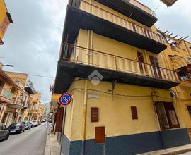 3 LOCALI A BAGHERIA