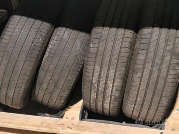 pneumatici Michelin estivi 215 65 17 