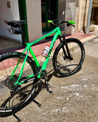 Trek Superfly 6 – MTB 29” XC Race