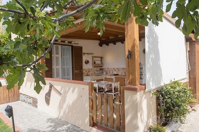 Monolocale con giardino Stagione 2026