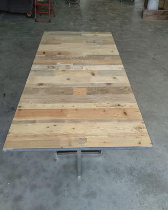tavolo struttura ferro piano legno abete vecchio