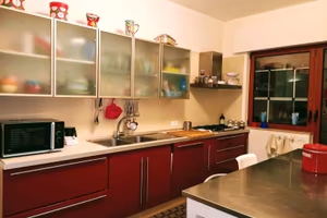 Zona Statua 5 vani più accessori arredato