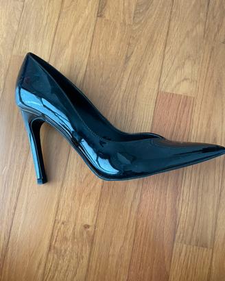 Scarpe verniciate Zara con tacco 10 cm