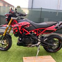 Aprilia Dorsoduro 900 abs