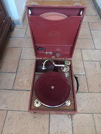 Grammofono portabile marca Edison prezzo euro 180