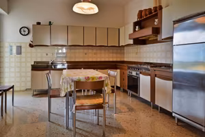 Appartamento a Putignano, 5 locali