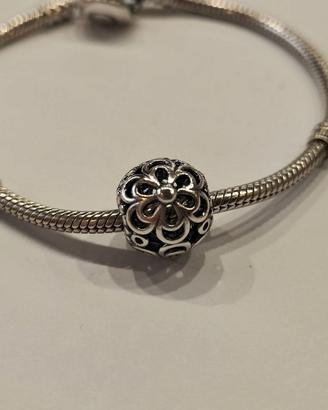 Charm openwork Fiori di melo di Pandora, nuovo