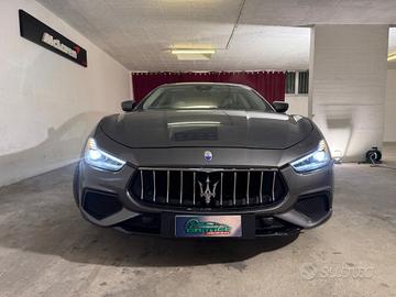 Maserati Ghibli 3.0 V6 Gransport