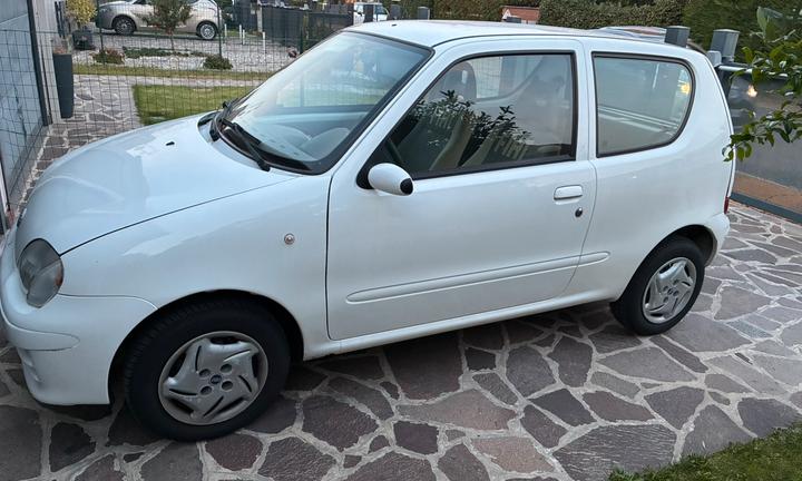 fiat 600 40th anniversary 2005