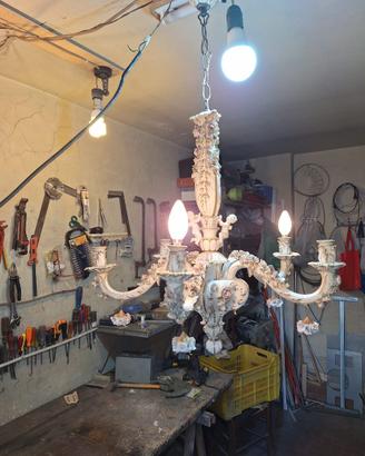 Lampadario in liberty veneziano