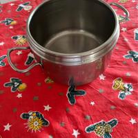 Pentola a pressione media