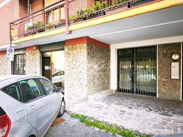 NEGOZIO A MODENA