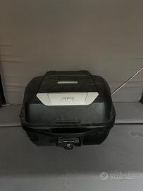 Bauletto givi 45lt con attacco sh 300 (2006-2010)
