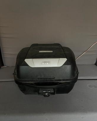 Bauletto givi 45lt con attacco sh 300 (2006-2010)