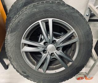 Gomme 4 stagioni Suv con cerchi in lega MAK