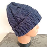 Berretto a coste blu o nero