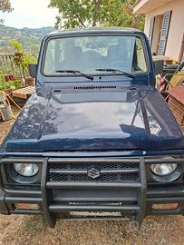 Suzuki Samurai