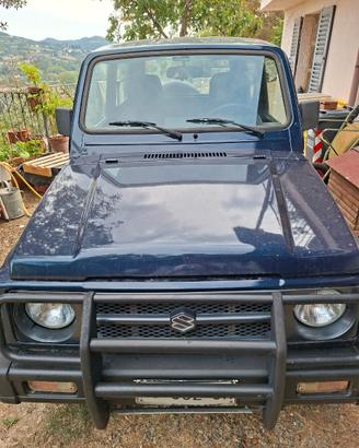 Suzuki Samurai