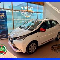 Toyota Aygo 1.000 benzina 69cv Neopatentati