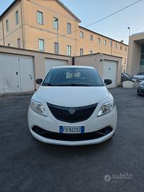 Lancia Ypsilon 1.2 69 CV 5 porte metano Ecochic Pl