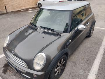 Mini Cooper park line 16v