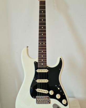 Fender American Performer Stratocaster SSS 
