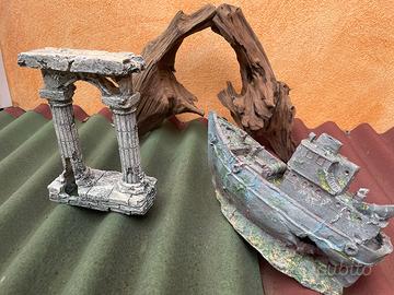 Legni di mangrovia  grandi 25€ al pezzo