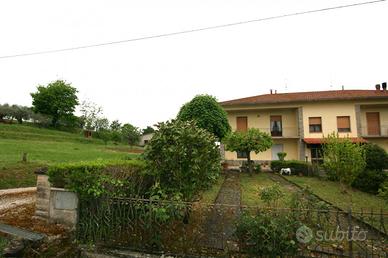 CS116 - Porzione di bifamiliare con ampio terreno