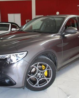 A.R.Stelvio 2.2 T.diesel 190CV AT8 RWD SPRINT 2021