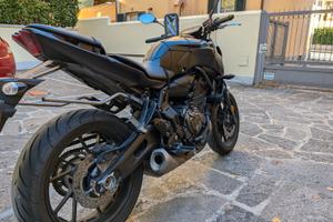 Yamaha mt-07
