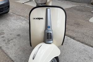 Piaggio Vespa 50 Special (V5B3) - 1983